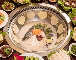 白湯魚鍋